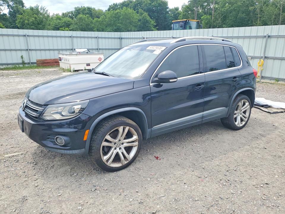 53029536 :رقم المزاد ، WVGBV7AX5GW029821 vin ، 2016 Volkswagen Tiguan مزاد بيع