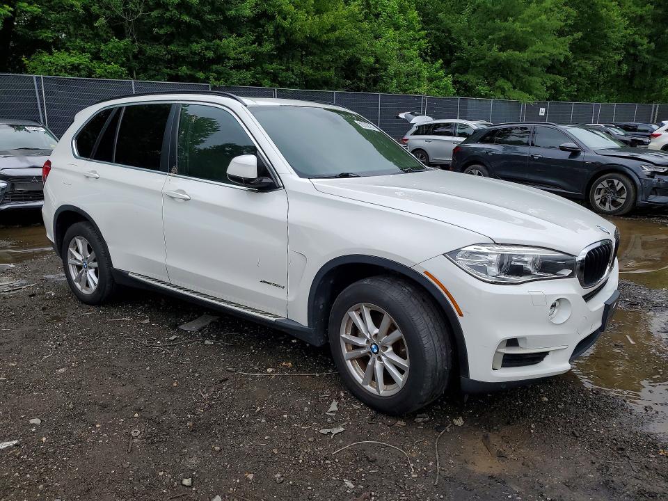 55022736 :رقم المزاد ، 5UXKS4C56F0N06053 vin ، 2015 Bmw X5 مزاد بيع