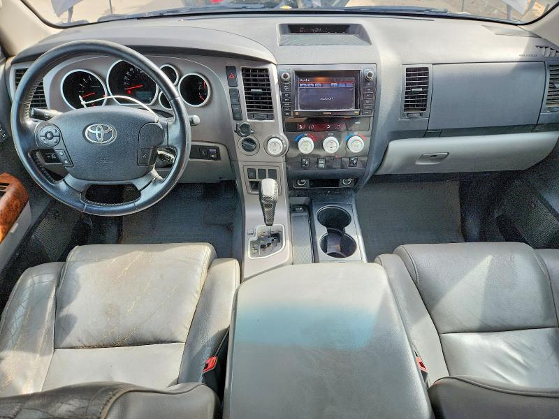 53214156 :رقم المزاد ، 5TFHW5F15BX195294 vin ، 2011 Toyota Tundra مزاد بيع