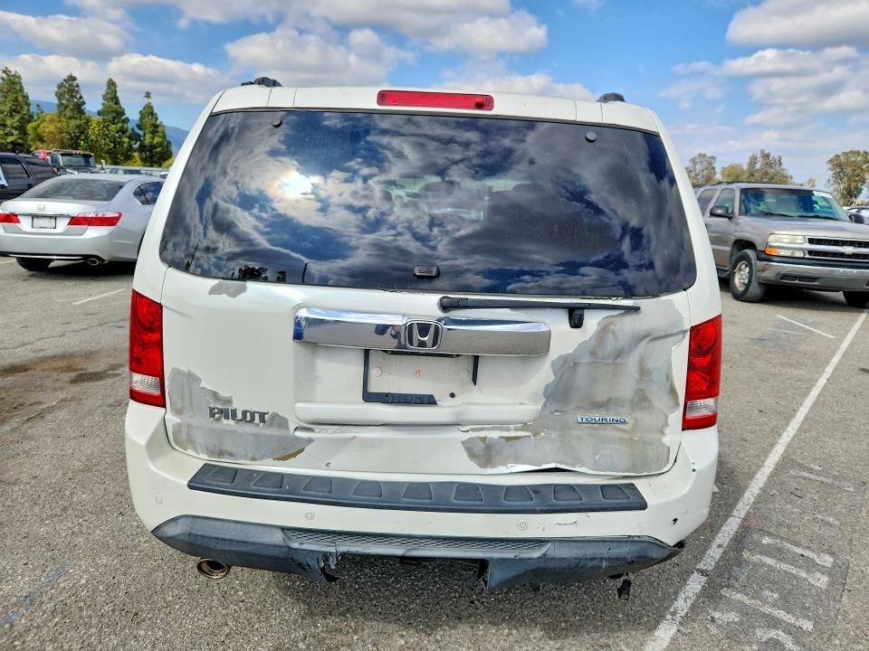 Продаж на аукціоні авто 2015 Honda Pilot, vin: 5FNYF3H96FB013657, номер лоту: 55725516