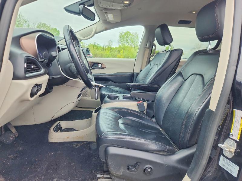 52179526 :رقم المزاد ، 2C4RC1EG5HR757780 vin ، 2017 Chrysler Pacifica مزاد بيع