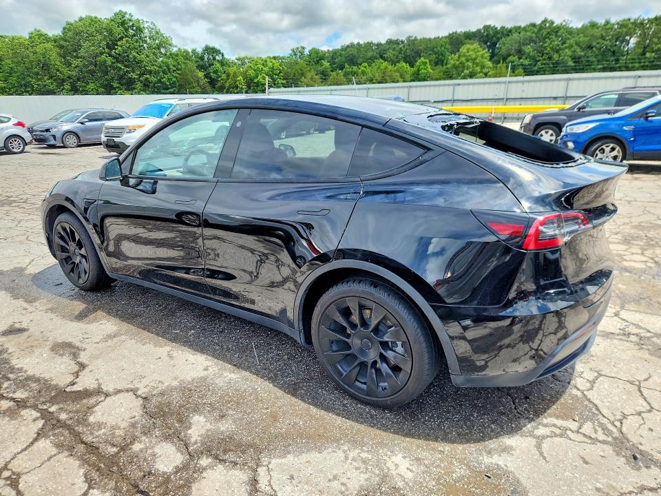 Auction sale of the 2021 Tesla Model Y, vin: 5YJYGDEE8MF139780, lot number: 54595836