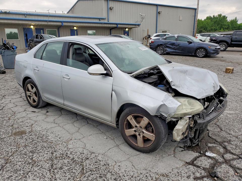 Продажа на аукционе авто 2008 Volkswagen Jetta, vin: 3VWRM71K78M178899, номер лота: 52152356