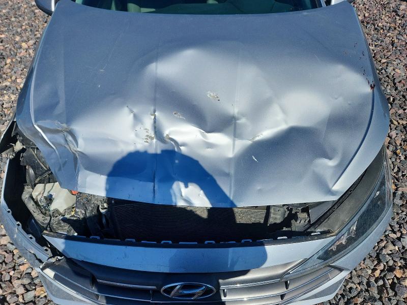 2020 Hyundai Elantra მანქანა იყიდება აუქციონზე, vin: 5NPD74LF6LH588904, აუქციონის ნომერი: 53406366