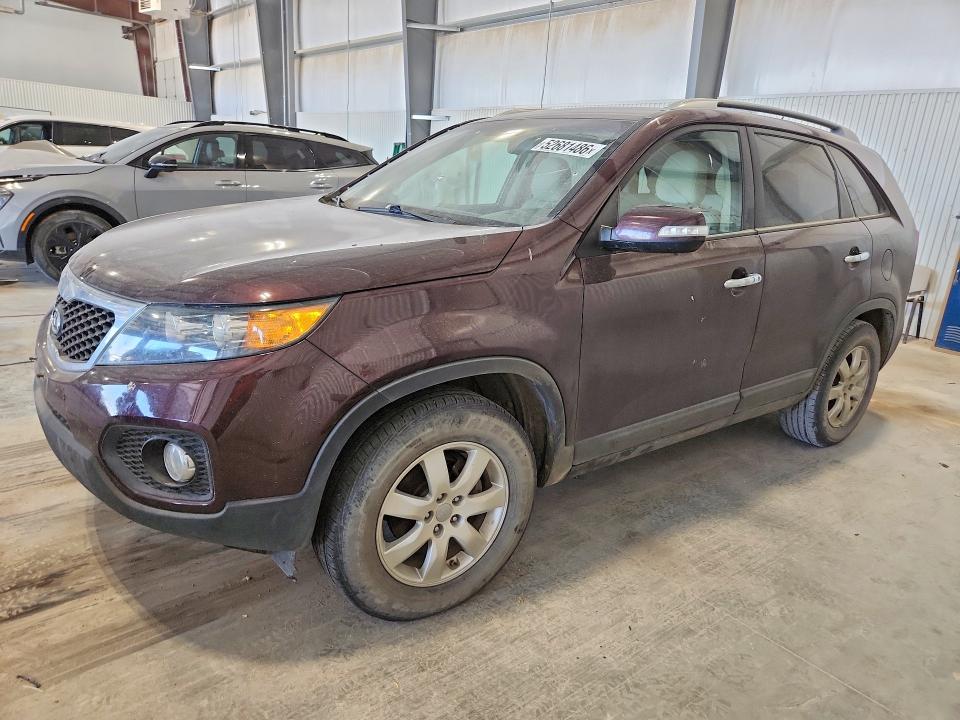 2013 Kia Sorento მანქანა იყიდება აუქციონზე, vin: 5XYKT3A68DG382895, აუქციონის ნომერი: 52681486
