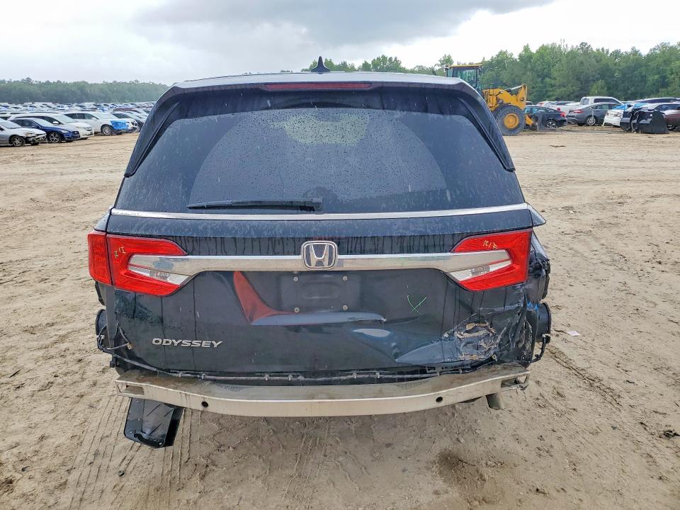 Продажа на аукционе авто 2018 Honda Odyssey, vin: 5FNRL6H76JB054747, номер лота: 54788696