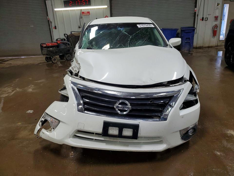2014 Nissan Altima მანქანა იყიდება აუქციონზე, vin: 1N4AL3AP8EN341669, აუქციონის ნომერი: 51670456