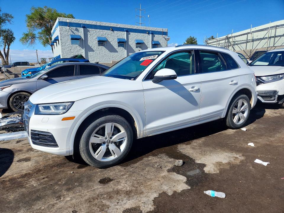 52509126 :رقم المزاد ، WA1BNAFY2J2068054 vin ، 2018 Audi Q5 مزاد بيع