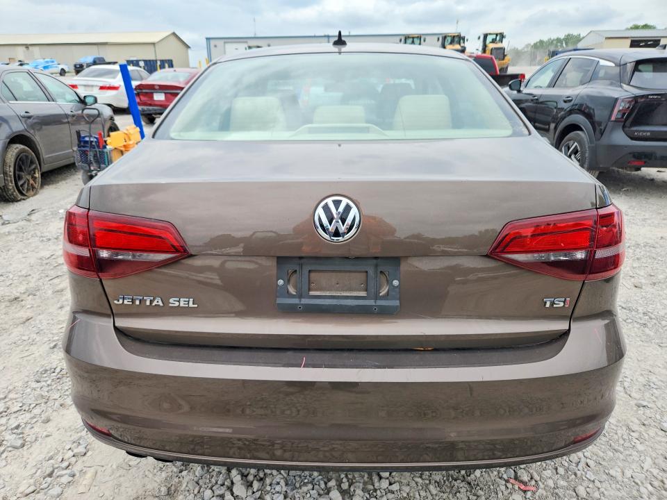 54436506 :رقم المزاد ، 3VWL07AJ9GM221484 vin ، 2016 Volkswagen Jetta مزاد بيع