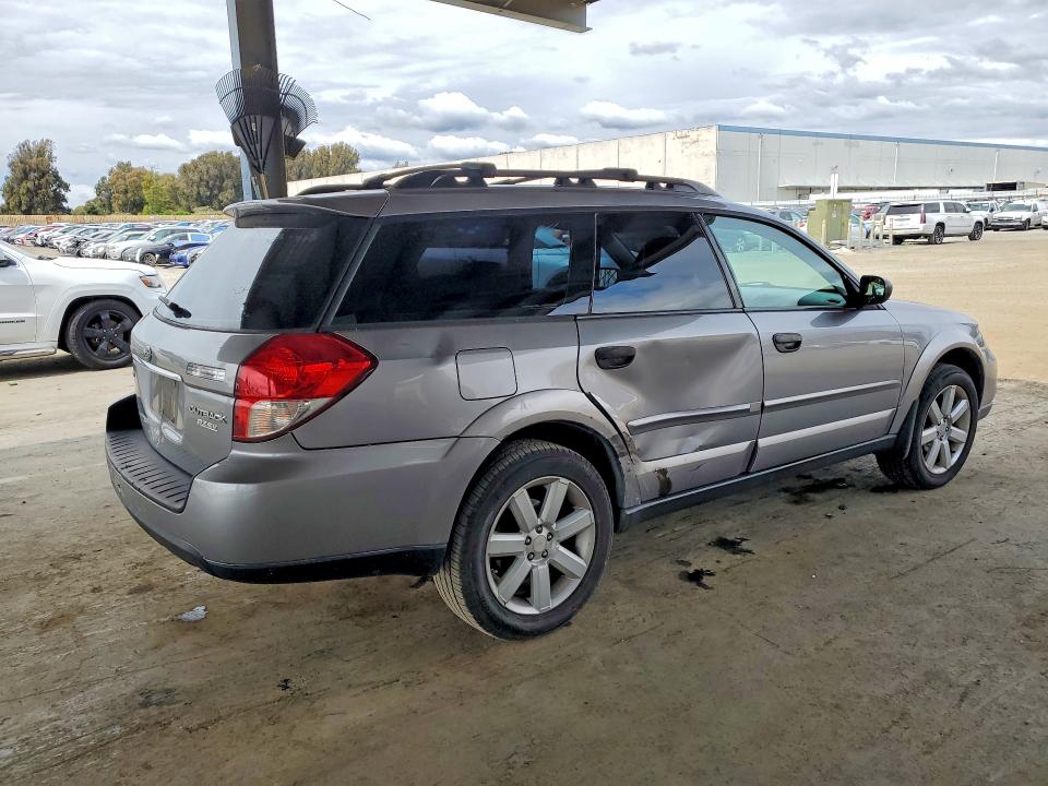 52289826 :رقم المزاد ، 4S4BP61C487356935 vin ، 2008 Subaru Outback مزاد بيع