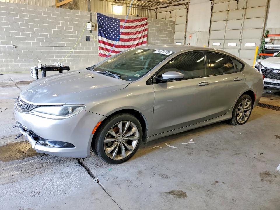 2015 Chrysler 200 მანქანა იყიდება აუქციონზე, vin: 1C3CCCBB9FN585164, აუქციონის ნომერი: 54673336