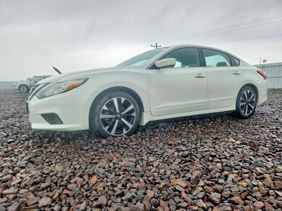 Продажа на аукционе авто 2018 Nissan Altima, vin: 1N4AL3AP7JC101325, номер лота: 54393936