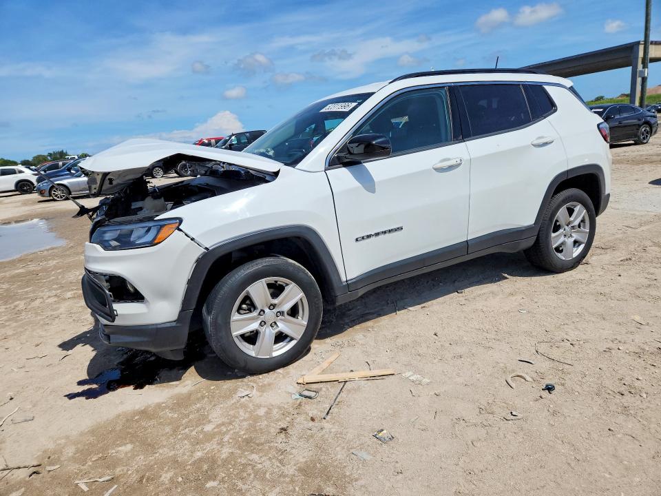 52311996 :رقم المزاد ، 3C4NJDBB5NT130620 vin ، 2022 Jeep Compass مزاد بيع