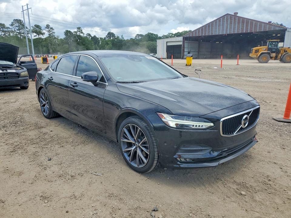 Продажа на аукционе авто 2018 Volvo S90, vin: LVY982MK6JP038874, номер лота: 53983106