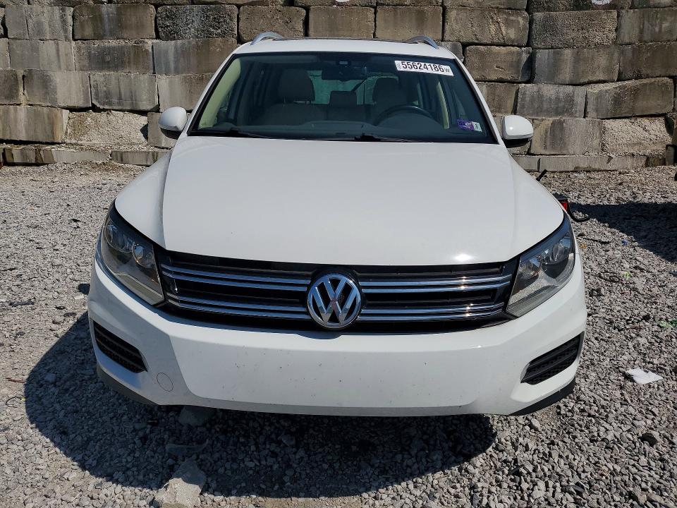 2017 Volkswagen Tiguan მანქანა იყიდება აუქციონზე, vin: WVGSV7AXXHK002512, აუქციონის ნომერი: 55624186