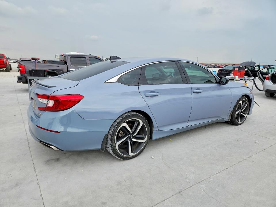 54603876 :رقم المزاد ، 1HGCV1F45NA062172 vin ، 2022 Honda Accord مزاد بيع