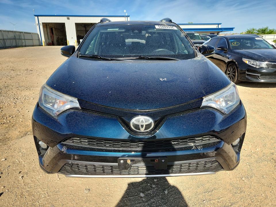 Aukcja sprzedaży 2017 Toyota Rav4, vin: 2T3JFREV0HW688584, numer aukcji: 55009556