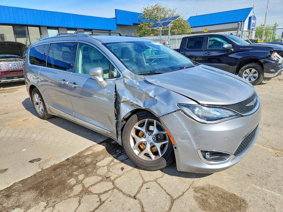 Продажа на аукционе авто 2018 Chrysler Pacifica, vin: 2C4RC1BG1JR333409, номер лота: 52568156