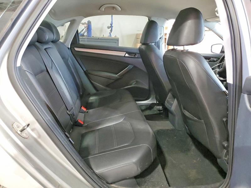 54293656 :رقم المزاد ، 1VWAP7A37EC008584 vin ، 2014 Volkswagen Passat مزاد بيع