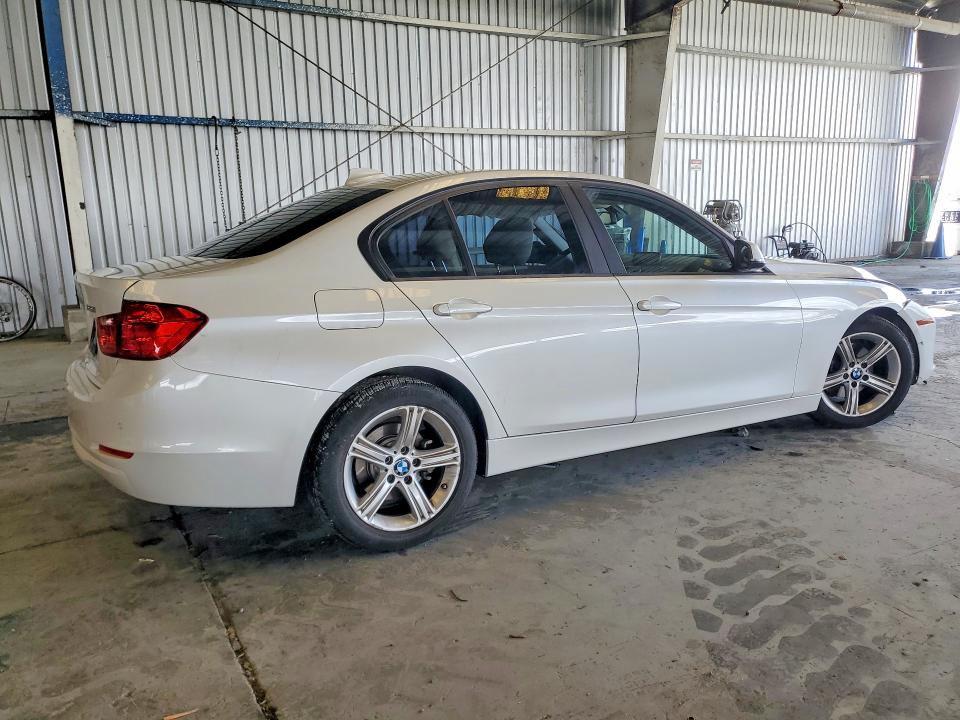 Продаж на аукціоні авто 2015 Bmw 328, vin: WBA3A5G50FNS89348, номер лоту: 55246186