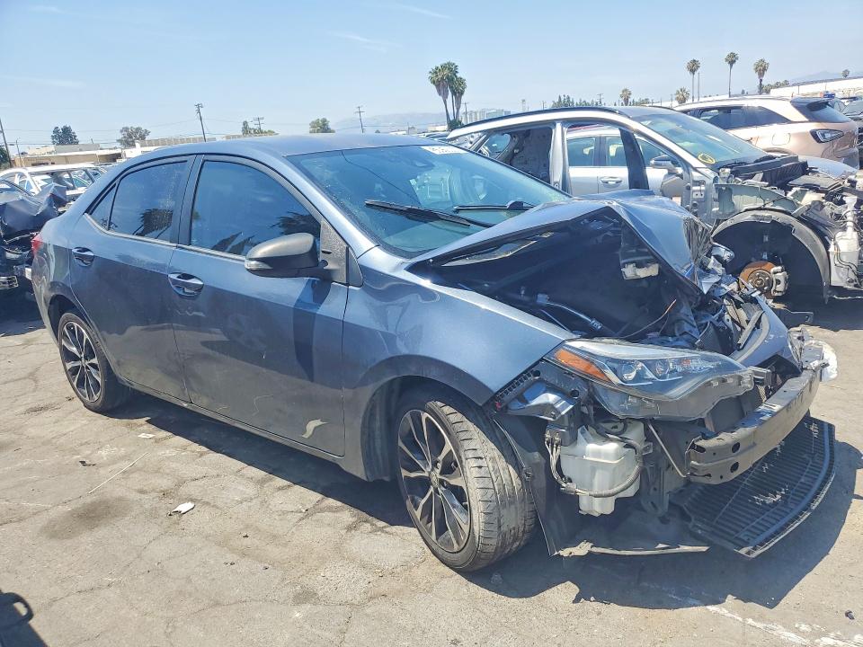 Продаж на аукціоні авто 2018 Toyota Corolla, vin: 2T1BURHE8JC106138, номер лоту: 53059866