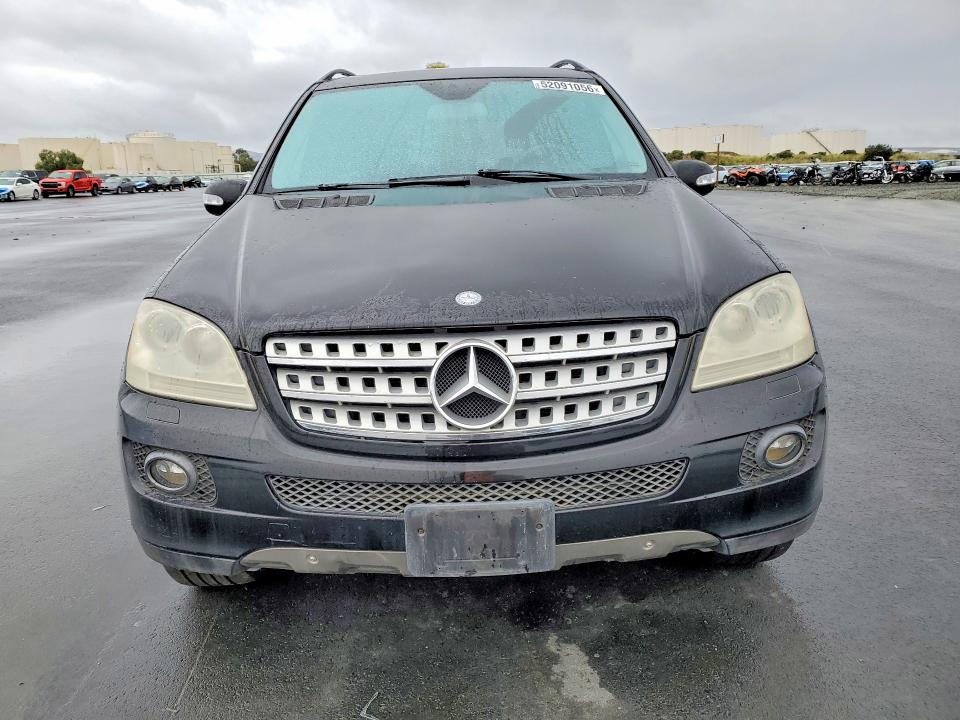 52091056 :رقم المزاد ، 4JGBB86E18A309045 vin ، 2008 Mercedes-benz Ml مزاد بيع