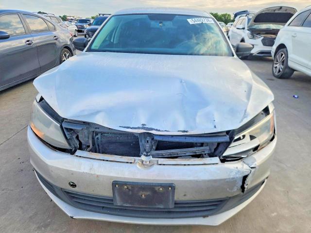 54469736 :رقم المزاد ، 3VW1K7AJ5CM353461 vin ، 2012 Volkswagen Jetta مزاد بيع