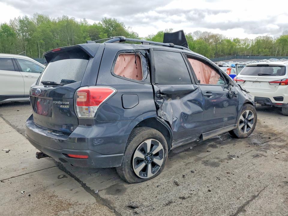 2017 Subaru Forester მანქანა იყიდება აუქციონზე, vin: JF2SJAEC0HH496060, აუქციონის ნომერი: 53551776