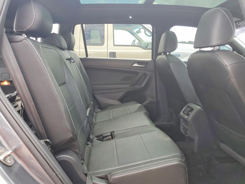 54241136 :رقم المزاد ، 3VV3B7AX0MM154918 vin ، 2021 Volkswagen Tiguan مزاد بيع
