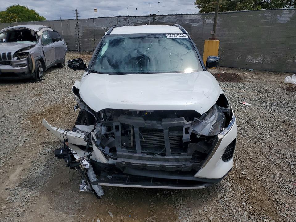 55057656 :رقم المزاد ، 3N1CP5DV6RL526132 vin ، 2024 Nissan Kicks مزاد بيع