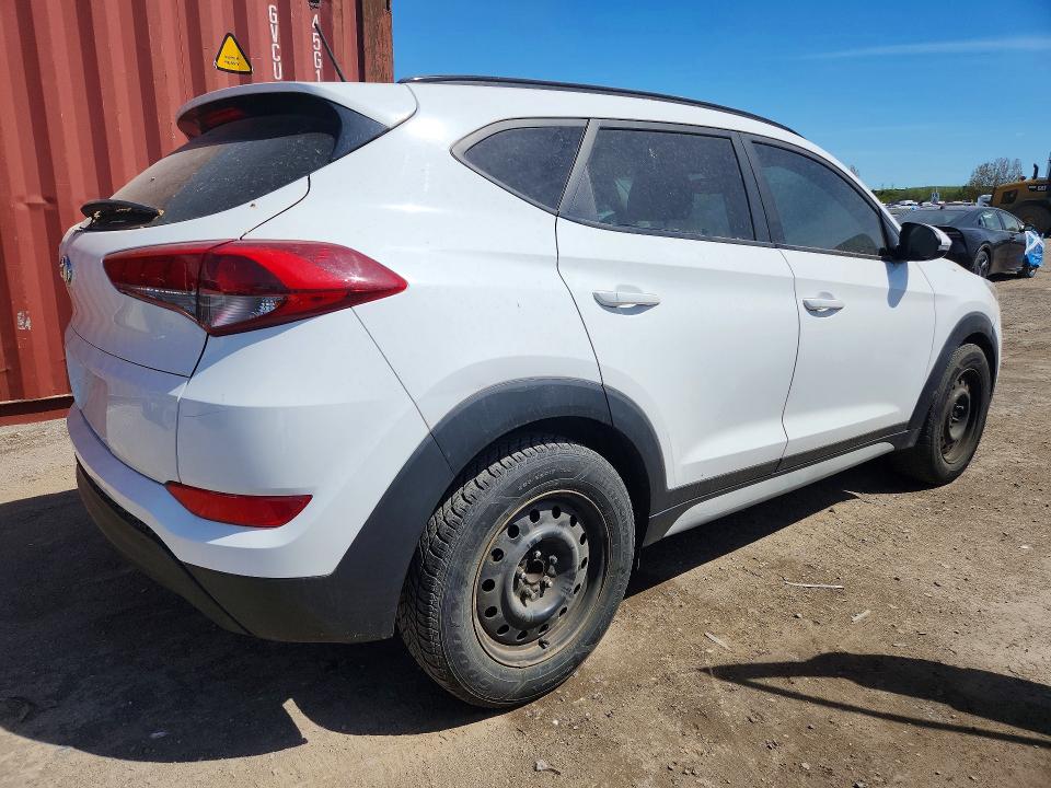 52648606 :رقم المزاد ، KM8J33A48HU584663 vin ، 2017 Hyundai Tucson مزاد بيع