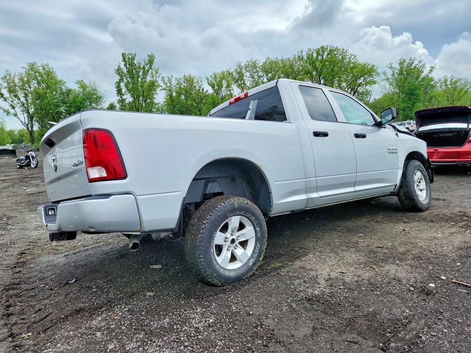 Продаж на аукціоні авто 2018 Ram 1500, vin: 1C6RR7FGXJS328601, номер лоту: 53763126