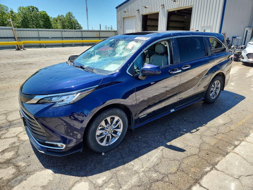 Продажа на аукционе авто 2021 Toyota Sienna, vin: 5TDYRKEC9MS034075, номер лота: 53261246