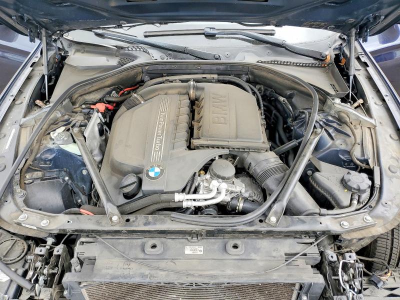 54882666 :رقم المزاد ، WBAFR7C5XDC828784 vin ، 2013 Bmw 535 مزاد بيع