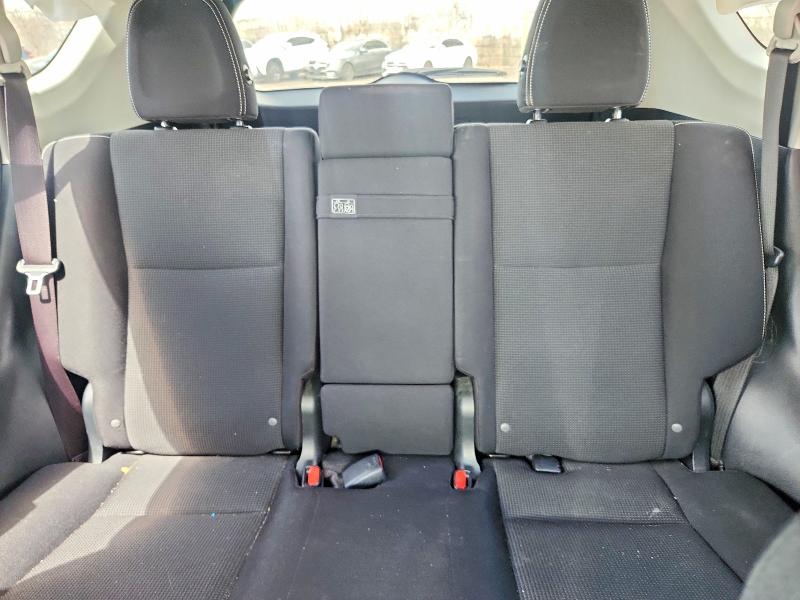 51657586 :رقم المزاد ، JTMRJREV7HD093553 vin ، 2017 Toyota Rav4 Hybrid مزاد بيع
