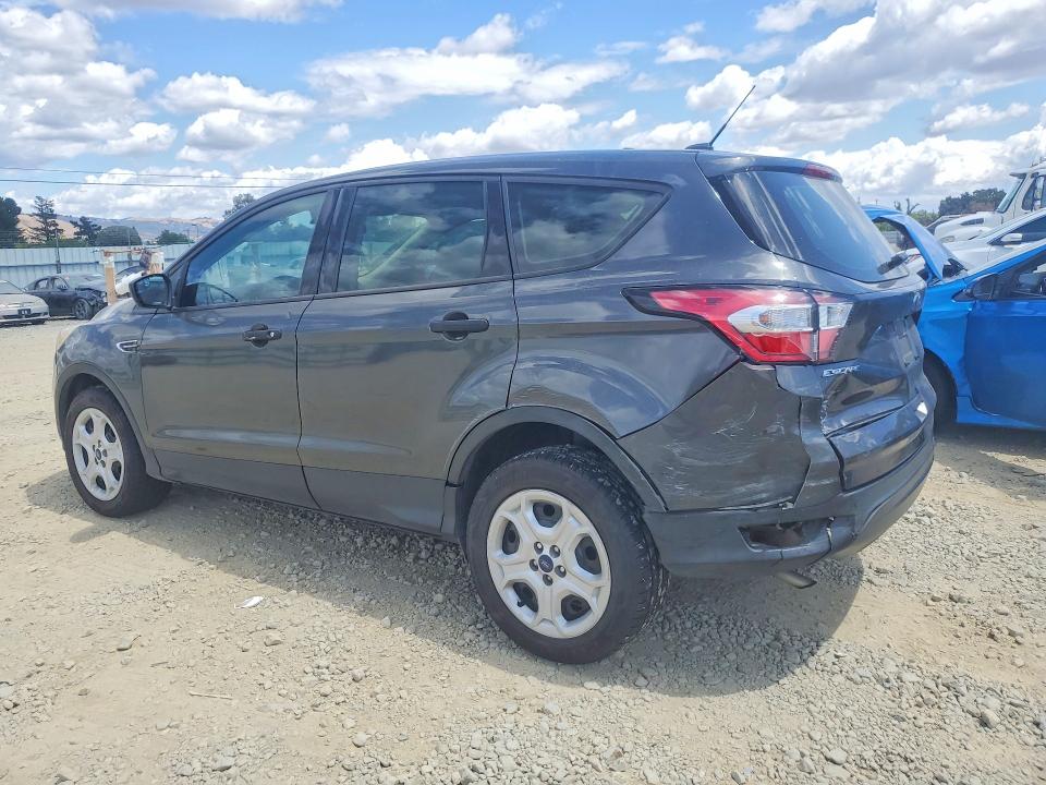 2017 Ford Escape მანქანა იყიდება აუქციონზე, vin: 1FMCU0F76HUE09755, აუქციონის ნომერი: 54855226