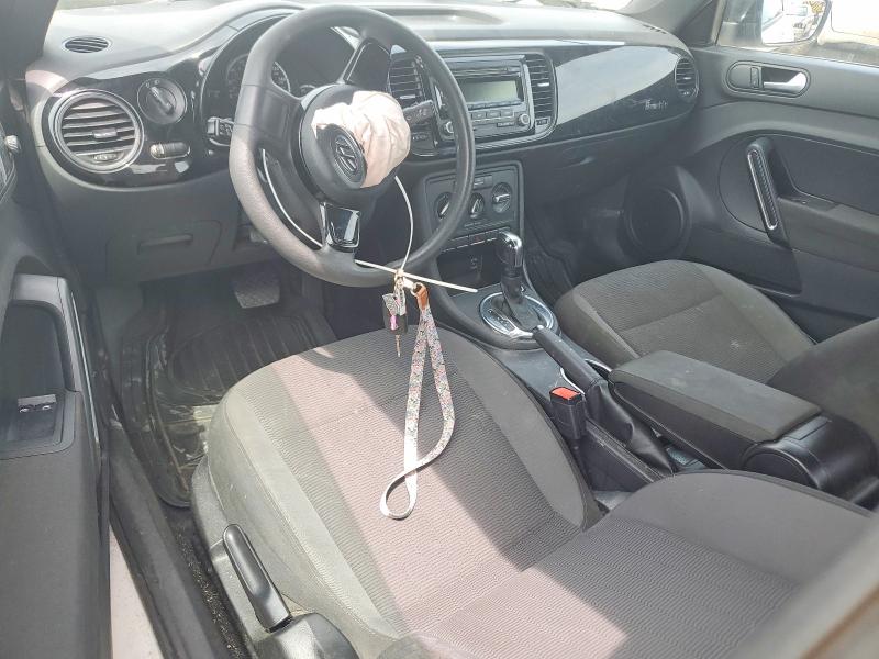 2013 Volkswagen Beetle მანქანა იყიდება აუქციონზე, vin: 3VWFP7AT4DM653776, აუქციონის ნომერი: 55326996