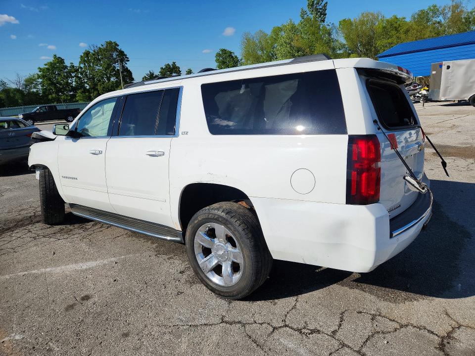 52195176 :رقم المزاد ، 1GNSKJKC1GR453542 vin ، 2016 Chevrolet Suburban مزاد بيع
