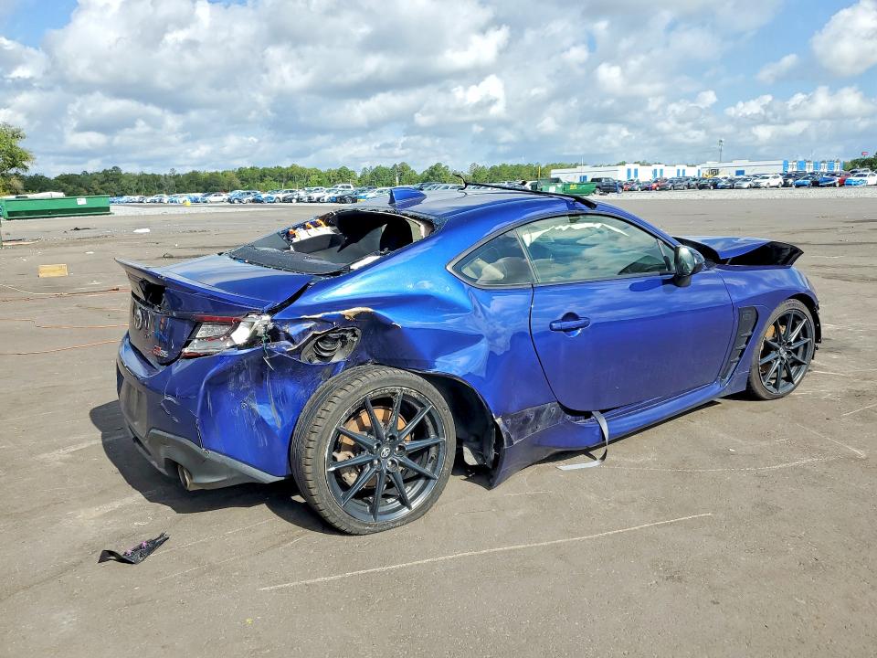 Продажа на аукционе авто 2023 Toyota Gr 86, vin: JF1ZNBE17P9754305, номер лота: 53822856