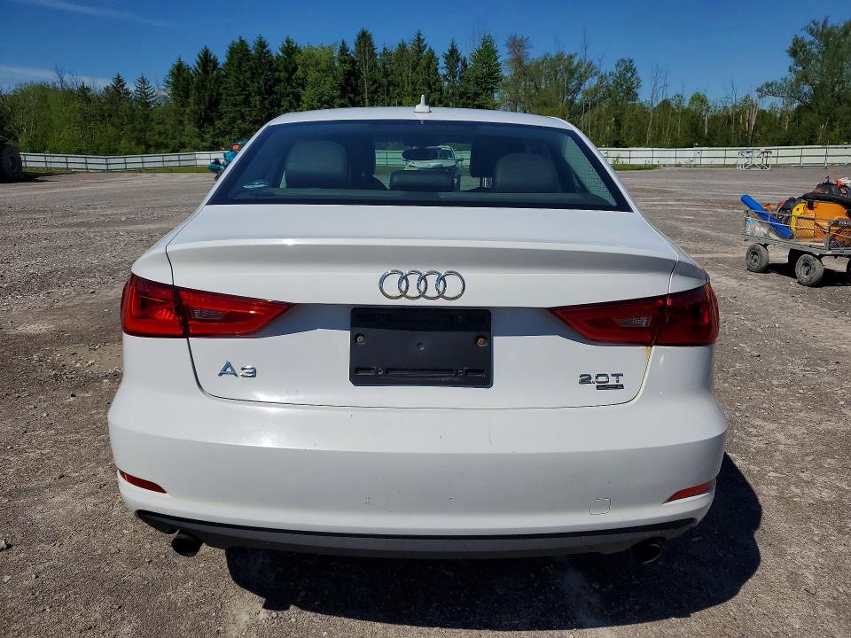 54138096 :رقم المزاد ، WAUBFGFF8F1045957 vin ، 2015 Audi A3 مزاد بيع