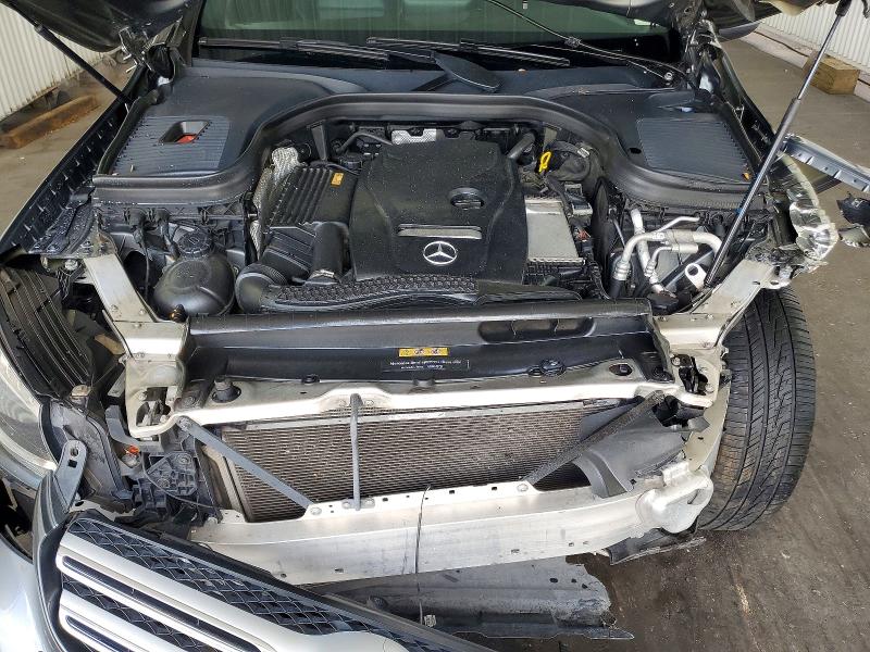 54290436 :رقم المزاد ، WDC0G4KB2HF144413 vin ، 2017 Mercedes-benz Glc مزاد بيع