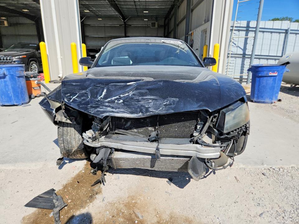 Продаж на аукціоні авто 2012 Audi A5, vin: WAULFAFR3CA037076, номер лоту: 52941866