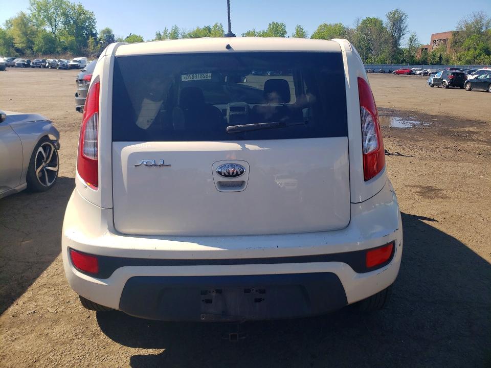 52816876 :رقم المزاد ، KNDJT2A58D7760207 vin ، 2013 Kia Soul مزاد بيع