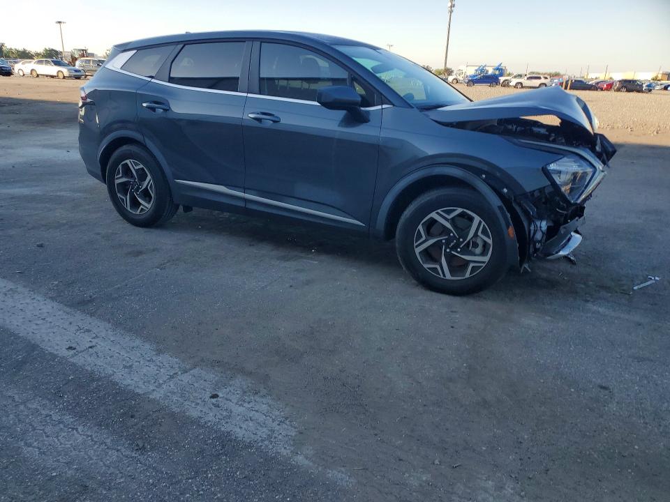 2023 Kia Sportage მანქანა იყიდება აუქციონზე, vin: KNDPU3AF4P7035228, აუქციონის ნომერი: 53359036