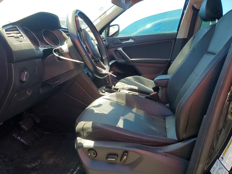 50168786 :رقم المزاد ، 3VV2B7AX1JM155146 vin ، 2018 Volkswagen Tiguan مزاد بيع