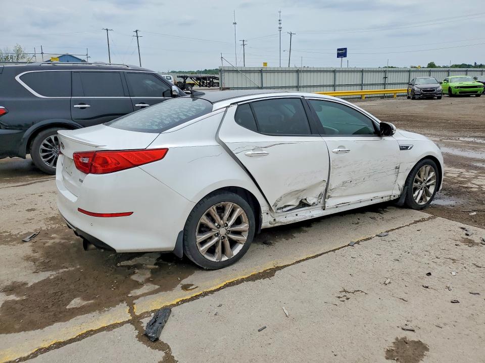 2015 Kia Optima მანქანა იყიდება აუქციონზე, vin: 5XXGR4A62FG429825, აუქციონის ნომერი: 52021856