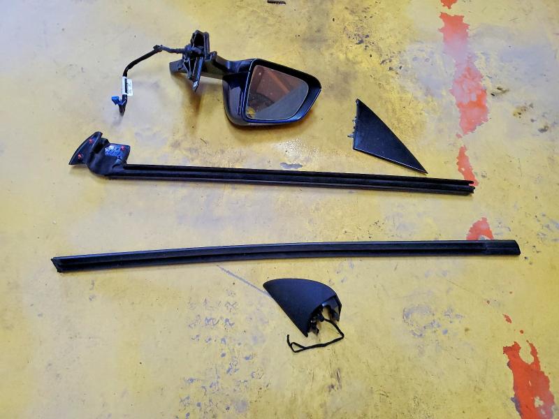 53973856 :رقم المزاد ، 7SAYGDEE6RF988123 vin ، 2024 Tesla Model Y مزاد بيع
