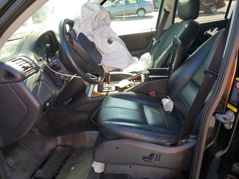 53974986 :رقم المزاد ، 4JGAB54E52A295736 vin ، 2002 Mercedes-benz Ml مزاد بيع