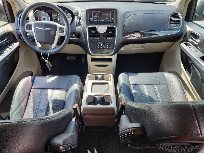 2016 Chrysler Town & Country მანქანა იყიდება აუქციონზე, vin: 2C4RC1CG2GR232225, აუქციონის ნომერი: 55094986