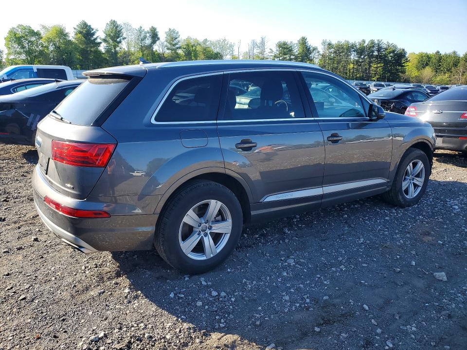 2018 Audi Q7 მანქანა იყიდება აუქციონზე, vin: WA1AHAF78JD034408, აუქციონის ნომერი: 51415886